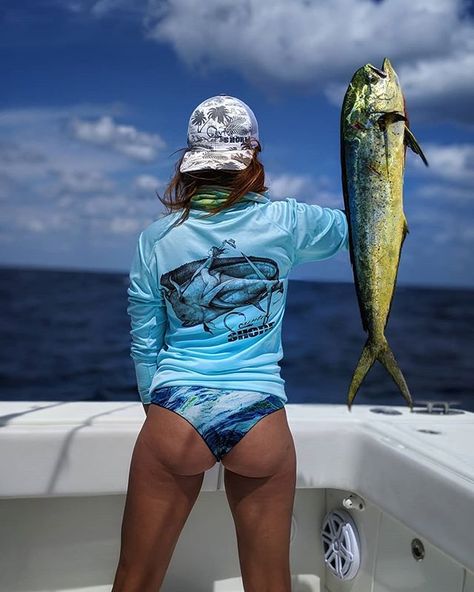 We see what @benjamin3000 motivation was in reeling in that fish. Way to put em on @eszeefishing  And keep on showing @yog1styles a great time!  #girlswhofish #countryshore #mahi #offshorefishing in #jupiterfl #sunsoutbunsout #getsalty #supportsmallbusiness #fishon #gonefishing Ladies Fishing, Grace Jones, Guy Stuff, Fishing Girls, Fishing Women, Gone Fishing, Going Fishing, Fishing Humor, Best Fishing