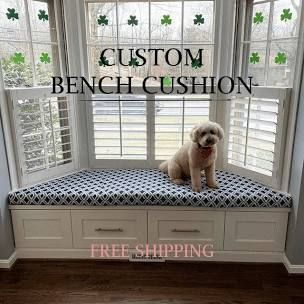 Bay Window Seat Cushion, Bay Window Seating, Bay Window Benches, Bay Window Cushion, Banquette Cushions, Bay Window Living Room, Bay Window Ideas, Window Bench Seat, Kitchen Bay Window