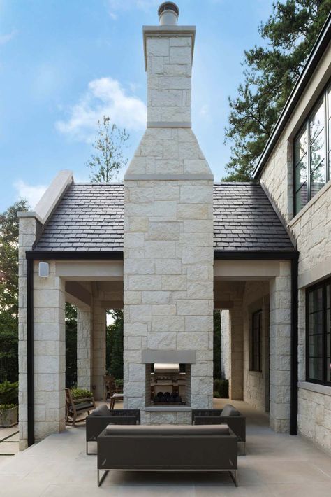 Transitional Style Residence-TS Adams Studio-10-1 Kindesign Outdoor Fireplace Vaulted Ceiling, Fireplaces Ideas, Exterior Fireplace, Flowy Jumpsuit, Cream Stone, Outdoor Fireplaces, Modern Pergola, Patio Inspiration, Transitional Living