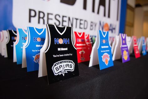 Sports Jersey Themed Party, Jersey Theme Party Ideas, Nba Draft Themed Party, Jersey And Jordans Party Theme, Nba Draft Party Ideas, Nba Party Ideas, Jersey Party Theme, Nba Themed Birthday Party, Jersey Centerpiece