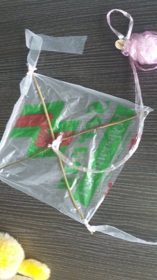 Plastic Bag Crafts For Kids, Filipino Crafts, Plastic Bag Crafts, Inquiry Project, Homeschool Stem, Kites Craft, Steam Challenges, Kites For Kids, Plastic Grocery Bags