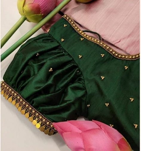 Latest Blouse Neck Designs, Green Blouse Designs, Blouse Maggam Work, Blue Blouse Designs, Bridal Blouses, Latest Bridal Blouse Designs, Maggam Work Blouse, New Saree Blouse Designs, Traditional Blouse Designs