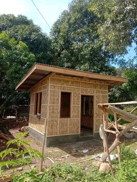 Bahay Kubo Design, Japan House Design, Sustainable House Design, Philippine Houses, Bahay Kubo, One Bedroom House, Bamboo House Design, Backyard Cottage, Building A Cabin