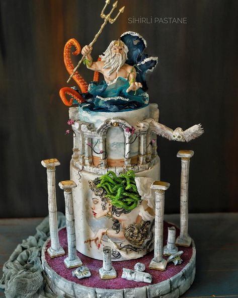 Greek Mythology Cake, Medusa Cake, Clash Royale Cake, Roman Party, Age Of Mythology, 9th Birthday Cake, Fantasy Cake, Small Cakes, Cake Decorating Designs