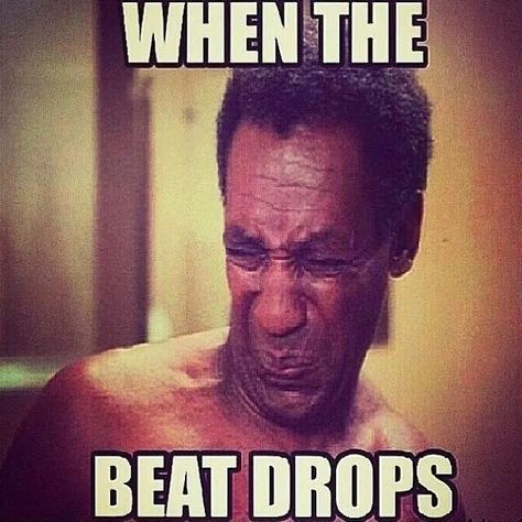 Yes! #beat #bass #leththebeatdrop #lol #funny #Edm #music When The Beat Drops, Stank Face, Los Vegas, Beat Drop, Deep House Music, Music Heals, Music Therapy, Music Humor, Deep House