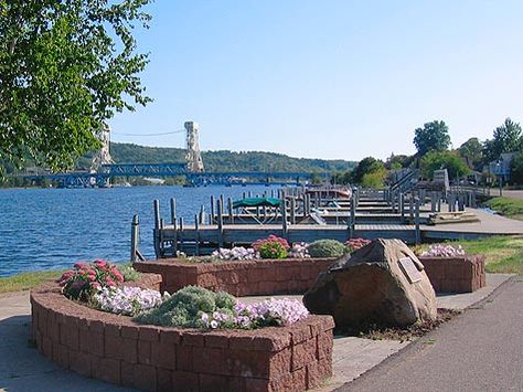 Michigan Hiking, Houghton Michigan, Copper Harbor, Midwest Region, Keweenaw Peninsula, Michigan Summer, Road Trip Places, Scenic Travel, Deck Construction