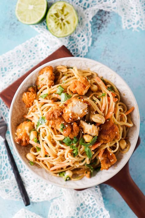 These Crispy Chicken Thai Peanut Noodles are a quick and easy meal that's perfect for weeknights! Crispy chicken tenders add a bit of crunch to this simple Thai inspired dish, on the table in just 30 minutes! Thai Peanut Noodles, Chicken Thai, Eat Thai, Crispy Noodles, Crispy Chicken Tenders, Peanut Noodles, Thai Peanut, Peanut Chicken, Midweek Meals