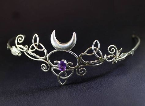 Purple Tiara Aesthetic, Purple Crown Aesthetic, Amethyst Headpiece, Amethyst Circlet, Amethyst Crown, Fantasy Crown, Crown Aesthetic, Purple Crown, Glowing Necklace