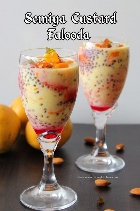 Vermicelli Custard Falooda Vermicelli Custard Recipe, Indian Custard Recipe, Sevai Recipe, Indian Sides, Sindhi Food, Creamy Dessert Recipes, Unique Recipes Desserts, Decorative Desserts, Pakistani Desserts