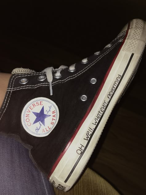 Writing On Shoes, Writing Shoes, Shoe Writing, Oh Well Whatever Nevermind, Drawing On Converse, Converse Drawing, Sharpie Shoes, Alt Shoes, Grunge Shoes