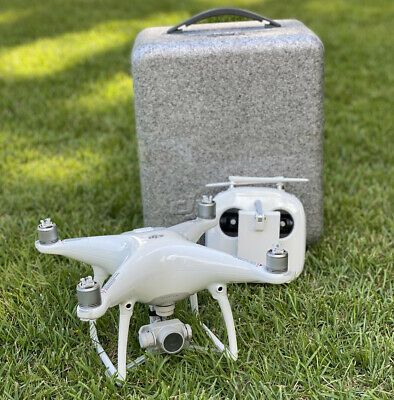 Camera Drone, Dji Phantom 4, 4k Camera, Bull Dogs, Dji Phantom, Drone Camera, Drones, Flight, Geek Stuff