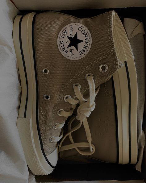 Converse Beige, Beige Converse, Cute Converse Shoes, Cream Converse, Cute Converse, Beige Shoes, Beige Aesthetic, Converse Chuck Taylor All Star, Chuck Taylor All Star