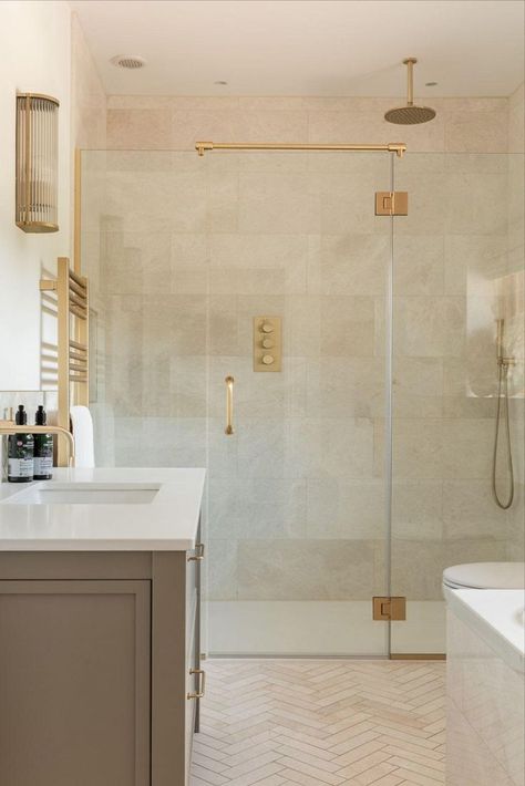 Walk In Shower Cream Tile, Cream Tiled Shower Ideas, Beige Walk In Shower Ideas, Warm Marble Bathroom, Emperador Marble Bathroom, Cream Shower Tile, Cream Tile Bathroom, Cream Marble Bathroom, Beige Shower Tile