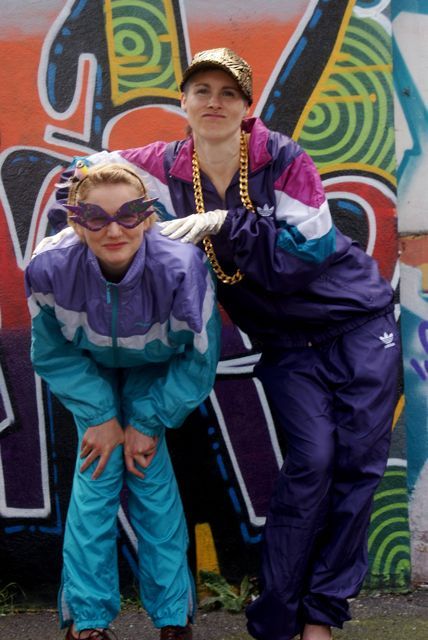 Shell suits! Mine was purple and I thought I looked the bomb in it! Secret Astethic, Witches Macbeth, 80s Tracksuit, 80s Skater, 80s Trends, Movie Villains, Skater Boi, 90s Sportswear, 80s Men