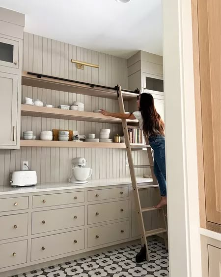 Butlers Pantry Cabinets Built Ins, Butler Pantry Wall, Baking Nook In Kitchen, Couple Rooms, Estilo Charleston, Taupe Kitchen Cabinets, Ranch Makeover, Stone Hearth, Taupe Kitchen