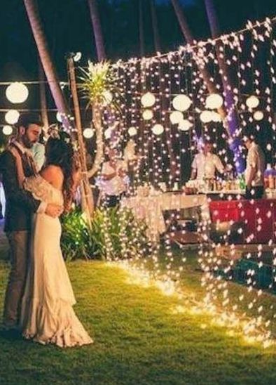 23+ Ideas Backyard Wedding Ceremony Decorations Vow Renewals #wedding #backyard Garden Wedding Ceremony Decorations, Outdoor Wedding Lighting, Romantic Backyard, Country Wedding Photos, Backyard Wedding Ceremony, Small Backyard Wedding, The Vow, Wedding Backyard Reception, Renewal Wedding