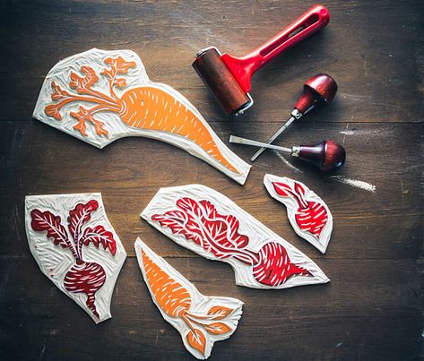 Stamp Carving Ideas, Diy Rubber Stamp, Art Thoughts, Carved Stamps, Soft Blocks, Lino Cuts, Gel Plate, Lino Printing, Rubber Print