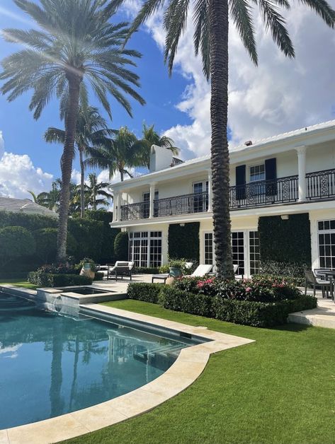 Eliah Greenwood, Miami Beach House, Miami Mansion, Mansion Aesthetic, Malibu House, Malibu Mansion, Beach House Aesthetic, Dream House Aesthetic, Florida Mansion