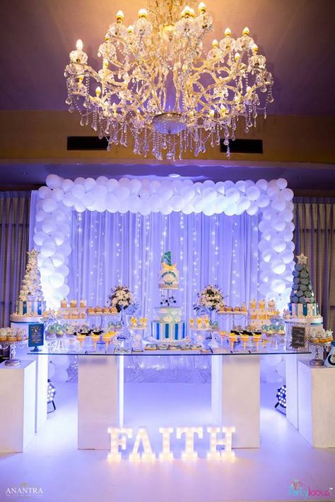 Sweet 16 Big Party Ideas, Big 16 Birthday Party Ideas, Quinceanera Candy Table Ideas, Sweet 16 Big Party, Themes For Sweet 16 Party, Sweet 17 Birthday Ideas Dress, Big Sweet 16 Party Ideas, Quince Candy Table, Xv Themes Ideas