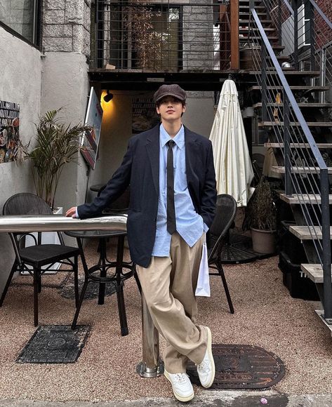 Workcore Outfit Man, Kpop Men Fashion, Museum Outfit Men, Vintage Fashion Men, Museum Outfit, Trendy Boy Outfits, Classy Outfits Men, Street Fashion Men Streetwear, Men Stylish Dress