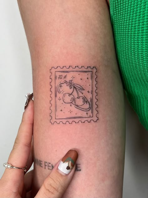 Cherry Postage Stamp Tattoo, Cherry Tattoo Vintage, Harry Styles Stamp Tattoo, Post Stamps Tattoo, Cherry Stamp Tattoo, Little Cherry Tattoo, Vintage Stamp Tattoo, Stamp Tattoo Design, Stamp Tattoo Ideas