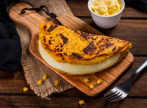 9 Venezuelan Food Dishes You Need to Taste Today Latin Dishes, Corn Pancakes, Venezuelan Food, Latin American Food, Corn Cheese, Tapas Dishes, Midday Snack, Savory Pancakes, Hispanic Heritage Month