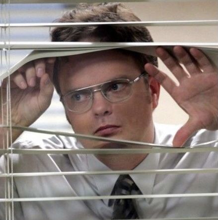 The Office Dwight Schrute The Office Dwight Schrute, Die Simpsons, The Office Dwight, The Office Show, Nbc Tv, Monday Humor, Office Memes, Office Wallpaper, Dwight Schrute