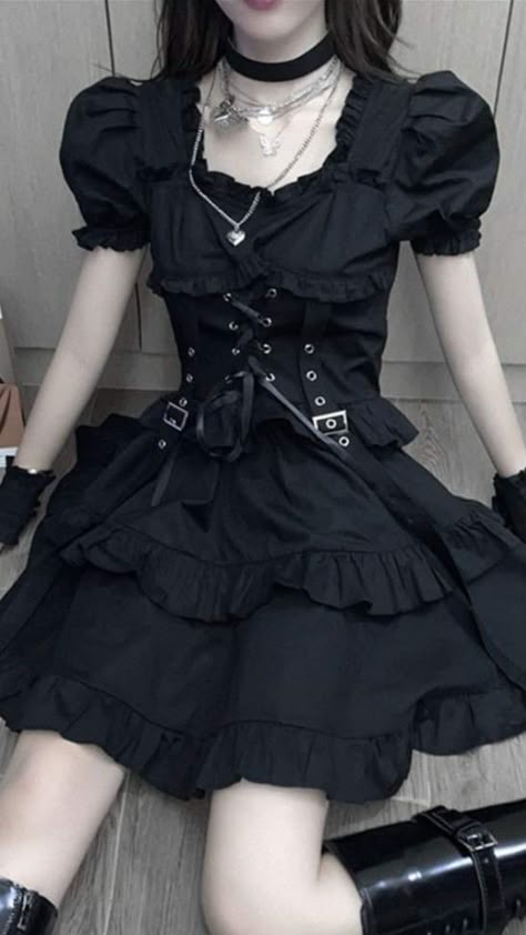 Black Gothic Dresses, Emo Dress Outfit, Alt Dresses, Dark Outfit, Goth Dresses, Elven Dress, Drawing Outfits, Egirl Style, Goth Victorian