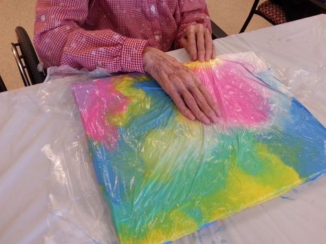 Sensory Art Therapy, Elderly Sensory Activities, Elderly Painting Activities, Elder Crafts Activities, Sensory Activities Seniors, Art Therapy Projects For Seniors, Elderly Arts And Crafts, Art For Disabled Adults, Sensory Activities For Seniors