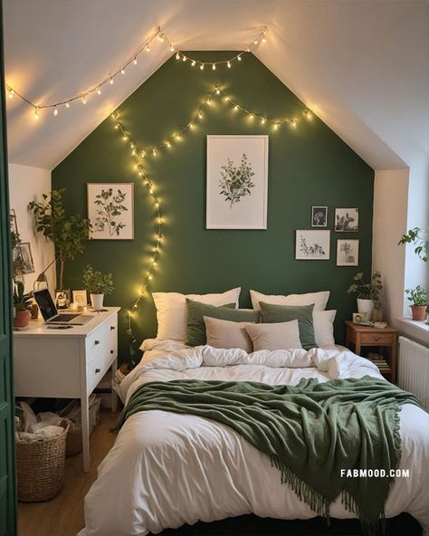 student green bedroom idea Green Wall Inspo Bedroom, Green Room Black Bed, Small Green Room Ideas, Green And Grey Teenage Bedroom, Dorm Room Ideas Dark Green, Teenage Green Bedroom, Green And White Themed Bedroom, Dark Green Bedroom Aesthetic Ideas, Dark Green Teen Bedroom