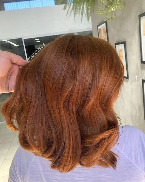 Summer 2020 Hair Color Trends, Ginger Hair Color, Oval Face Hairstyles, Hair Color Auburn, Oval Face, Hair Styles 2017, Penteado Cabelo Curto, Copper Hair, Hairstyles Long