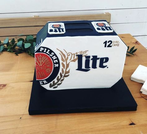 It's Miller time. 🍻 Miller Lite Grooms Cake, Miller Light Cake, Miller Lite Birthday Cake, Beer Grooms Cake, Miller Lite Cake, Beer Themed Cake, Husband 40th Birthday, Sweets Ideas, Grooms Cakes