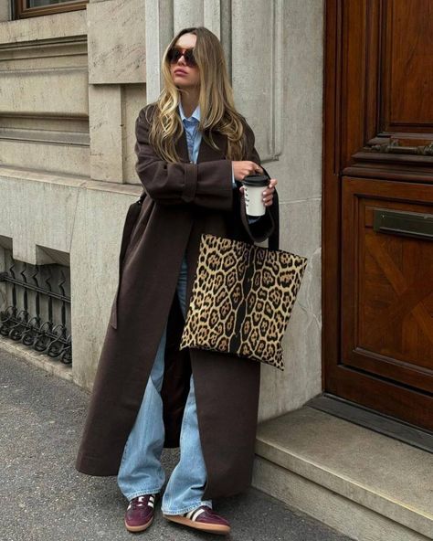 Cheetah Print Outfits, Minimalism Clothes, Dinner Outfit Fall, Chica Chola, Dinner Outfit Casual, Leopard Print Outfits, Latina Outfits, Basic Wardrobe, 사진 촬영 포즈