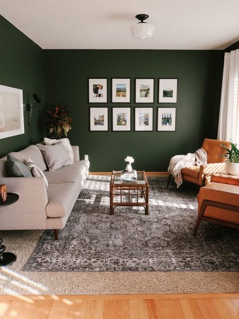 Front Sitting Room, Green Walls Living Room, Dark Green Living Room, Green Living Room, Living Room Wall Color, Dark Living Rooms, Room Wall Colors, Living Room Color Schemes, Dekorasi Kamar Tidur