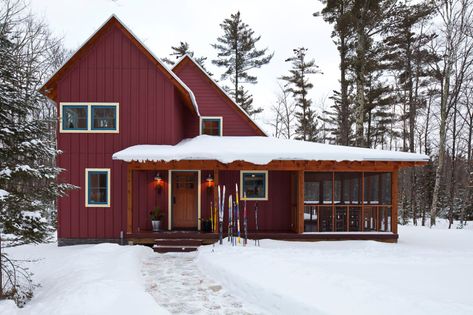 Red Cabin Red - SALA Architects Red House Exterior, Industrial Cabin, Red Windows, Log Cabin Exterior, Red Cabin, Cabin Farmhouse, Cabin Designs, Red Farmhouse, Seeing Red