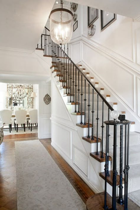 Modern Colonial Home Decor, Center Colonial Entryway, Southern Staircase Entryway, British Colonial Staircase, Colonial House Entryway Foyers, Center Hall Colonial Staircase, Modern Colonial Foyer, Colonial House Staircase, Traditional Colonial House Interior