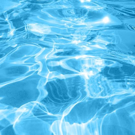 Crystal clear bright blue pool water reflection for inspiration and aesthetic #blue Blue Aesthetics, Everything Is Blue, Baby Blue Aesthetic, Light Blue Aesthetic, Aesthetic Blue, Aesthetic Colors, Blue Aesthetic, Blue Water, Baby Blue