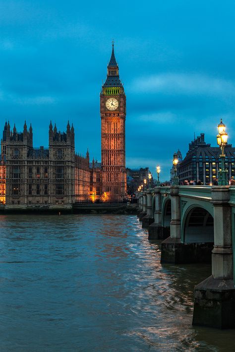 London Journal, Croquis Architecture, Rule Britannia, Travel England, City Scapes, Travel London, Westminster Bridge, Capital Cities, Beautiful London