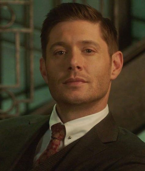 Michael!Dean Michael Dean Supernatural, Michael Supernatural, Dean Winchester Gif, Michael Dean, Dean Supernatural, Dark Haired Men, Supernatural Tumblr, Danneel Ackles, Supernatural Imagines