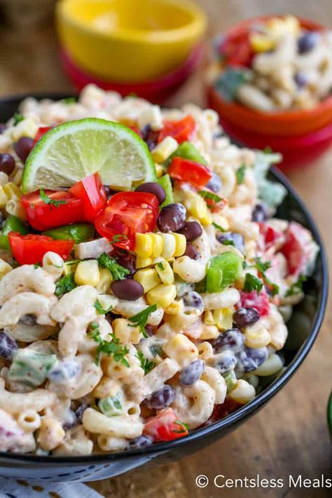 Southwest Pasta, Southwest Pasta Salad, Chicken Macaroni Salad, Taco Side Dishes, Tri Color Pasta, Macaroni Noodles, Mexican Pasta, Creamy Pasta Salads, Frozen Pasta