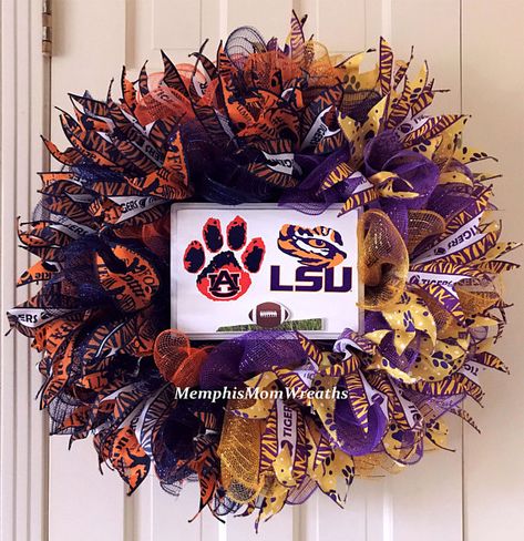 Custom House Divided Football Rivalry Wreath - Deco Mesh Wreath - College Football Wreath - Rivalry Wreath - Football Wreath - Custom Wreath College Wreaths, House Divided Wreath, Mesh Garland, Football Door Hangers, Deco Mesh Garland, Making Mesh Wreaths, Halloween Witch Wreath, Football Decor, Designer Board