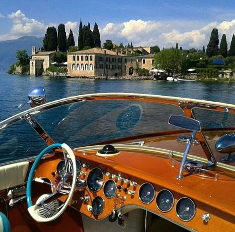 Pin by Emily on Riva Aquarama 1969 | Speed boats, Riva boat, Boats luxury Riva Yachts, Wooden Speed Boats, Riva Boat, Classic Wooden Boats, Boat Fashion, Chris Craft, Vintage Boats, Speed Boat, Cool Boats