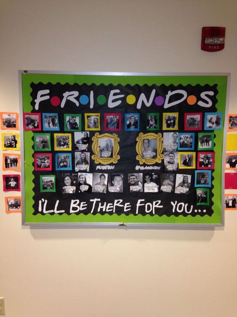 Friends - bulletin board ideas Newsletter Bulletin Board, Did You Know Bulletin Board Ideas, Staff Photo Bulletin Board Ideas, Get To Know You Bulletin Board Ideas, Amazing Bulletin Board Ideas, Get To Know You Bulletin Board, Student Pictures Bulletin Board, Teacher Introduction Bulletin Board, 8th Grade Continuation Ideas