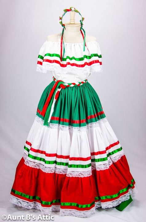 Mexican Inspired Dress, Mexican Traditional Clothing, Halloween Fiesta, Mexican Quinceanera Dresses, Traditional Mexican Dress, Spanish Dress, Mexican Fashion, Mexican Blouse, Mexican Outfit