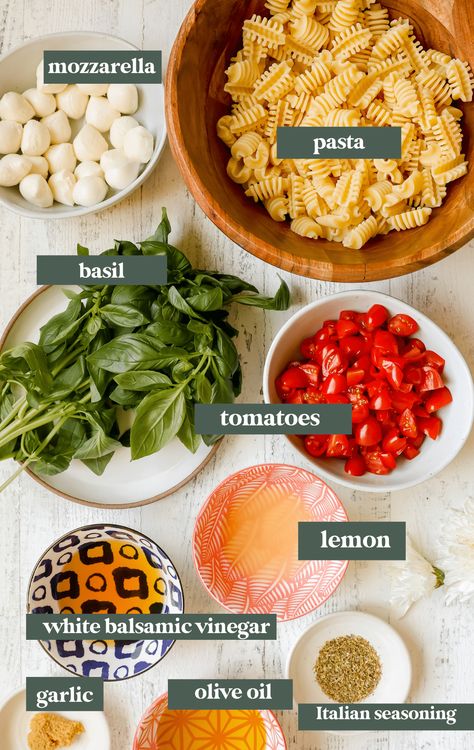 Salad With Mozzarella Cheese, Caprese Salad Pasta, Mozzarella Pasta Salad, Watermelon Basil Salad, Beautiful Pasta, Basil Pasta Salad, Makers Diet, Balsamic Pasta, Balsamic Vinegar Dressing