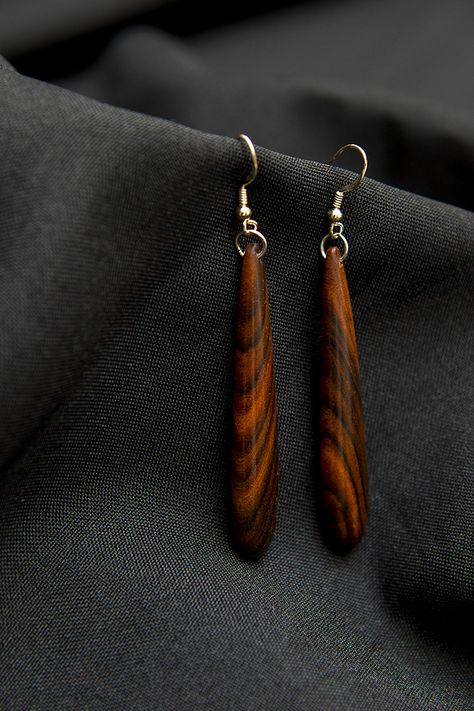 Wood Earrings Handmade, Diy Wood Earrings, Wooden Accessory, Wooden Earrings Handmade, Wood Jewelry Diy, Wooden Jewelery, Textile Earrings, Wood Jewelery, Antler Jewelry