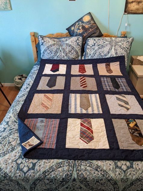 Quilt Made Out Of Mens Shirts, Quilts Made From Men’s Ties, Men’s Tie Crafts, Neck Tie Quilt Patterns, Quilts Made From Mens Ties, Dress Shirt Quilt, Memory Quilts From Clothes Men, Tie Quilting, Necktie Quilts