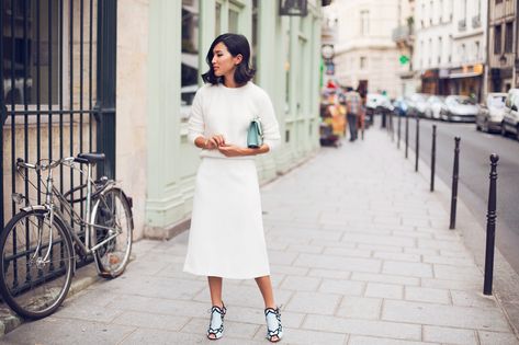 Sophia Webster Heels, Jumper And Skirt, Gary Pepper, Combat Boot Outfits, Gary Pepper Girl, Nicole Warne, Sunday Style, White Chic, All White Outfit