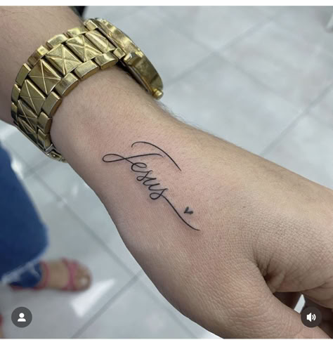 Jesus Name Tattoo, Jesus Hand Tattoo, Small Name Tattoo, Name Tattoo On Hand, Name Tattoos For Moms, Name Tattoos On Wrist, Cute Finger Tattoos, Basic Tattoos, Tiny Wrist Tattoos