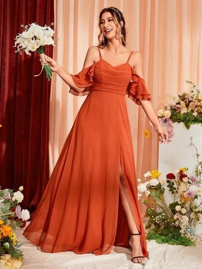 Dusty Orange Bridesmaid Dresses, Late Summer Wedding Color Palette, Light Orange Bridesmaid Dresses, Orange Bridesmaids Dresses, Fall Bridesmaid Dress Colors, Bridesmaid Dresses Orange, Coral Orange Dress, Orange Dress Wedding, Burnt Orange Bridesmaid Dresses